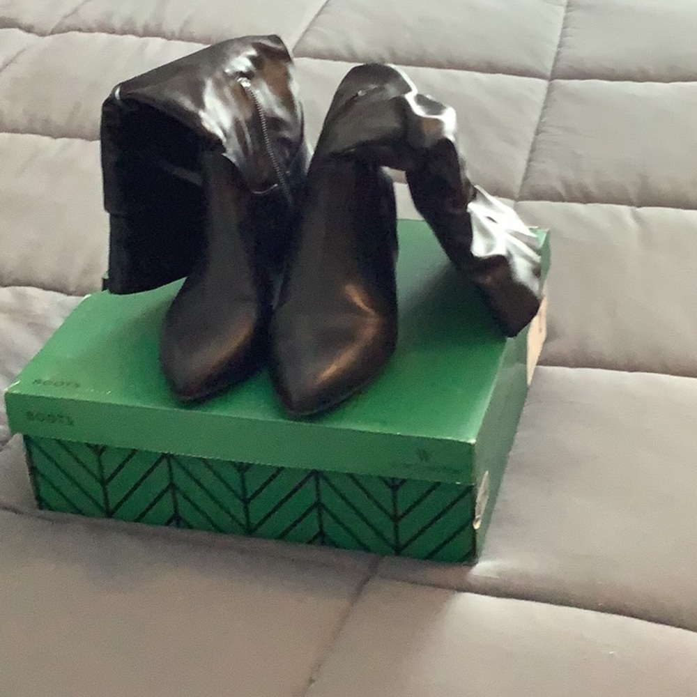 Leather Boots size 6.5